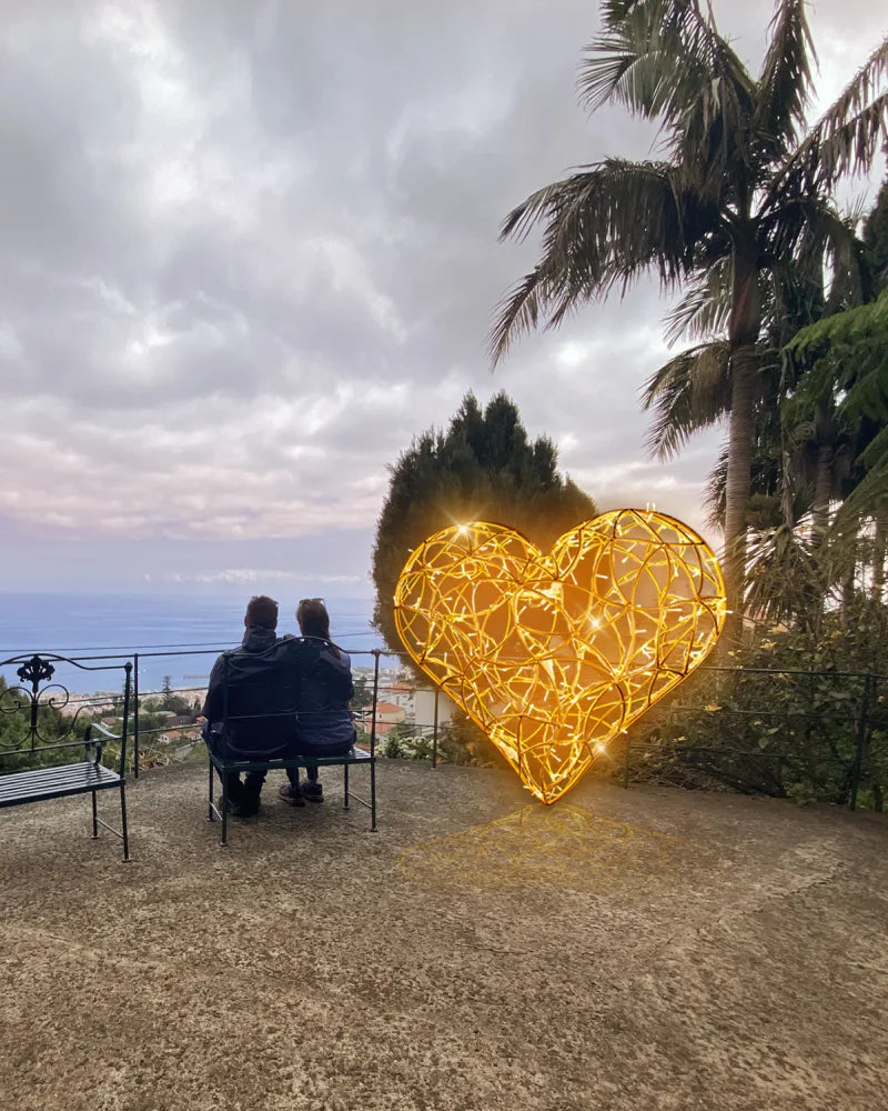 LED Heart made of aluminum – handcrafted light sculpture