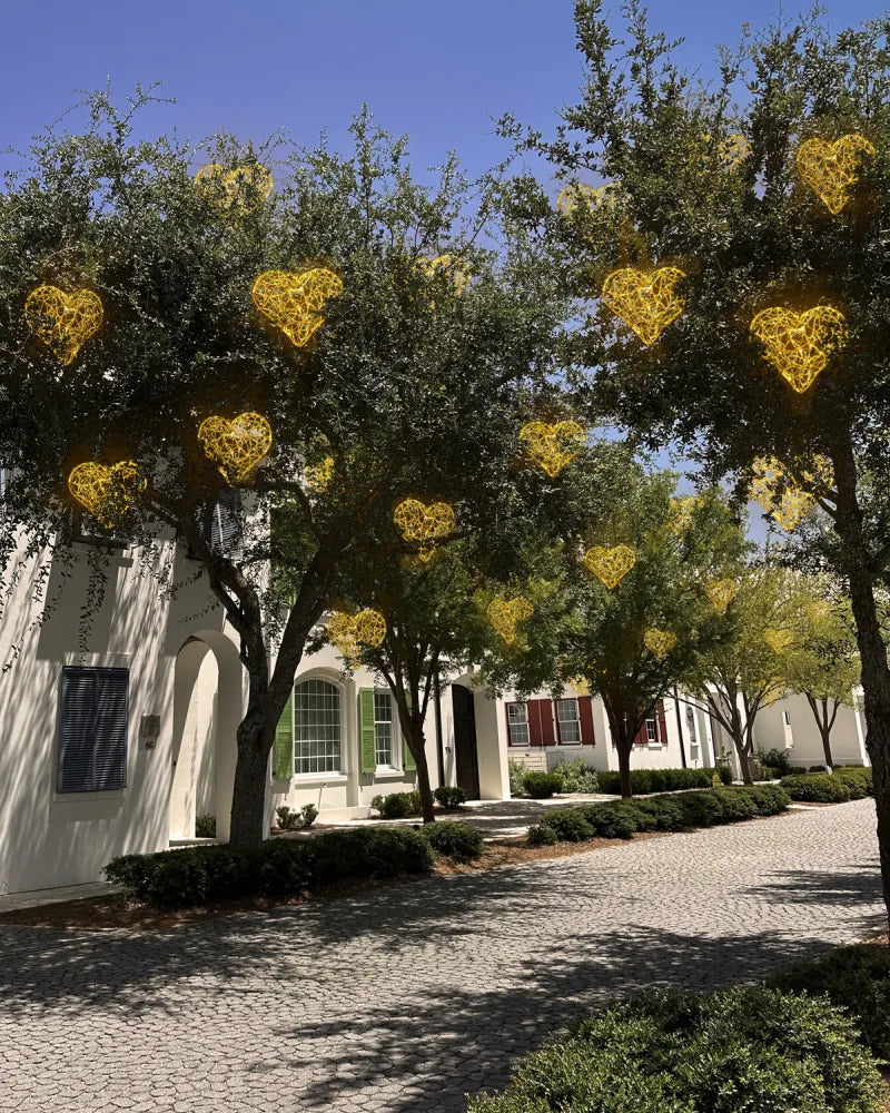 LED Heart made of aluminum – handcrafted light sculpture
